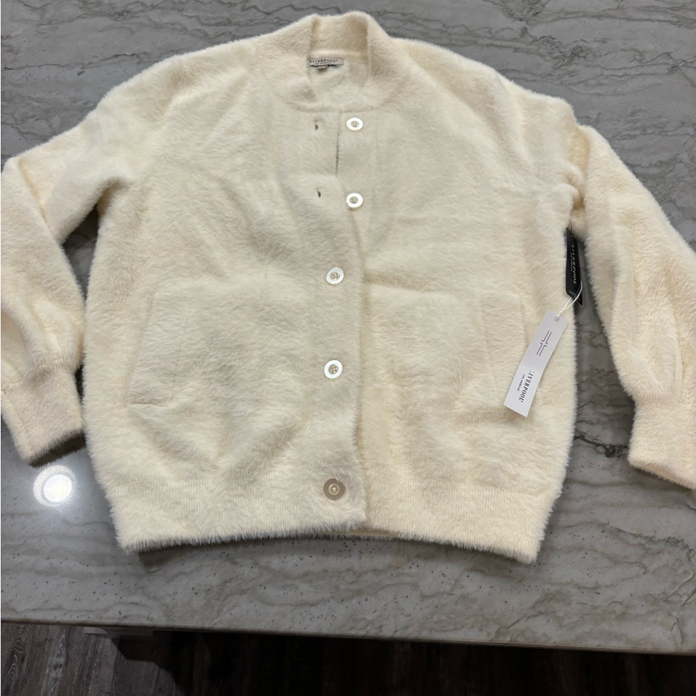 Liverpool Women's Cream Cardigan Sweater